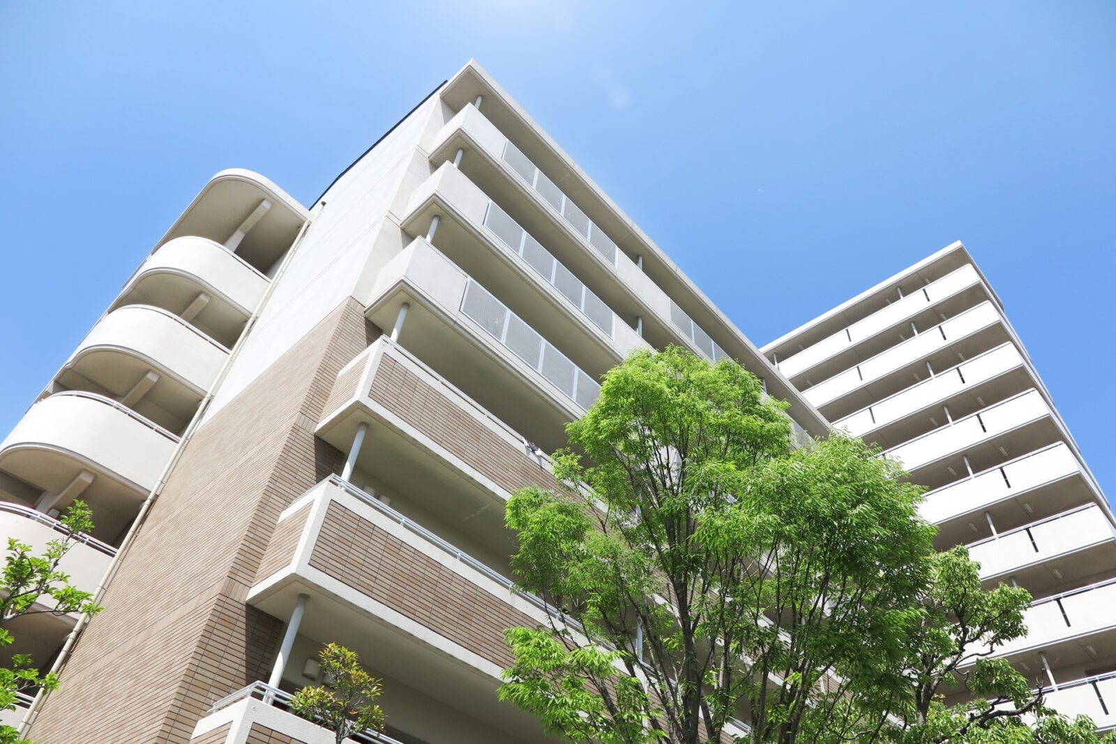 不動産仲介のインスタ集客｜「内見予約」を獲得する方法とは？